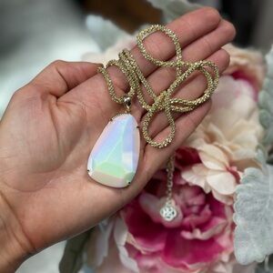 Kendra Scott Necklace
